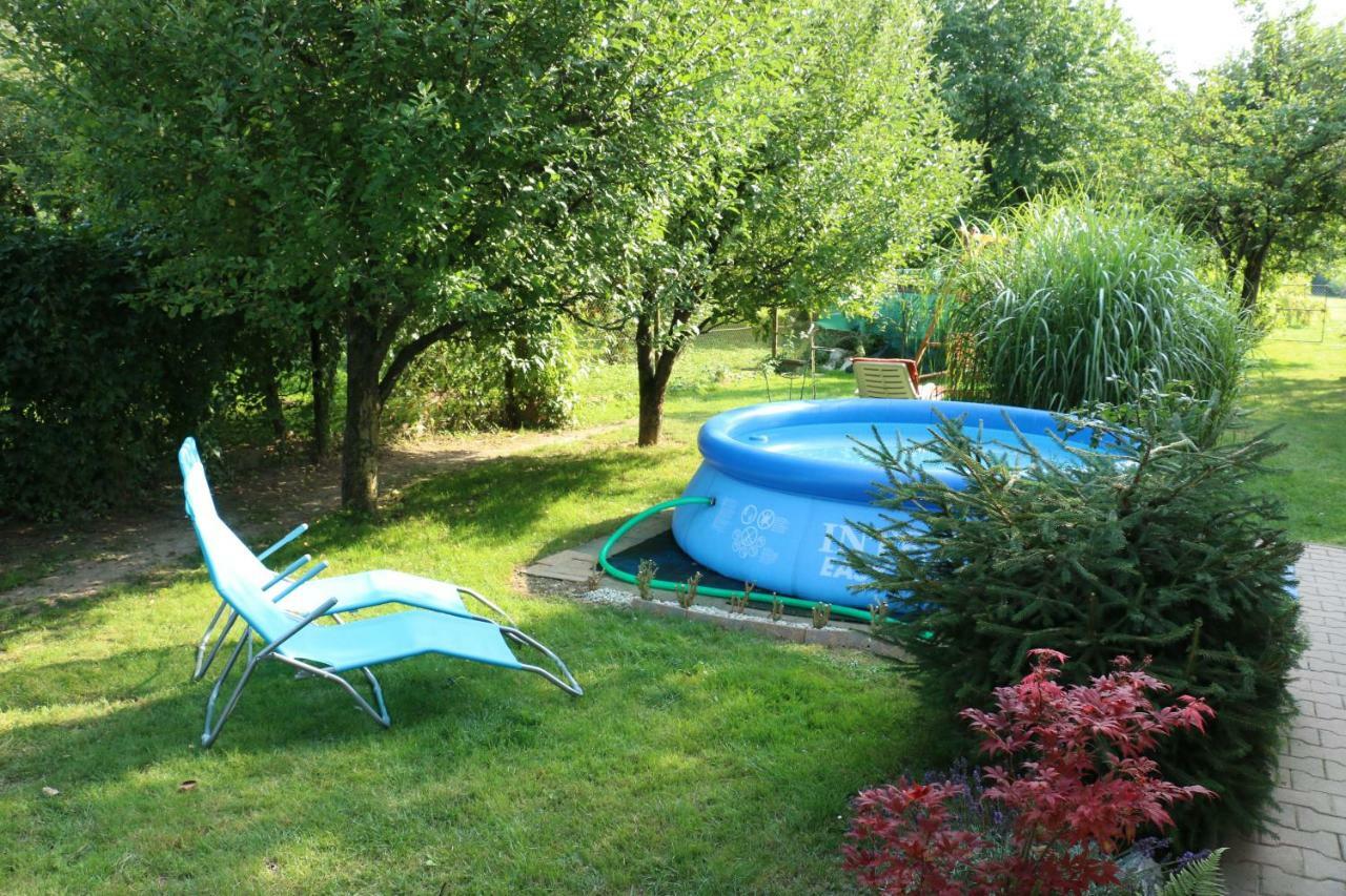 Privat Cerenica Apartment Belusa Bagian luar foto
